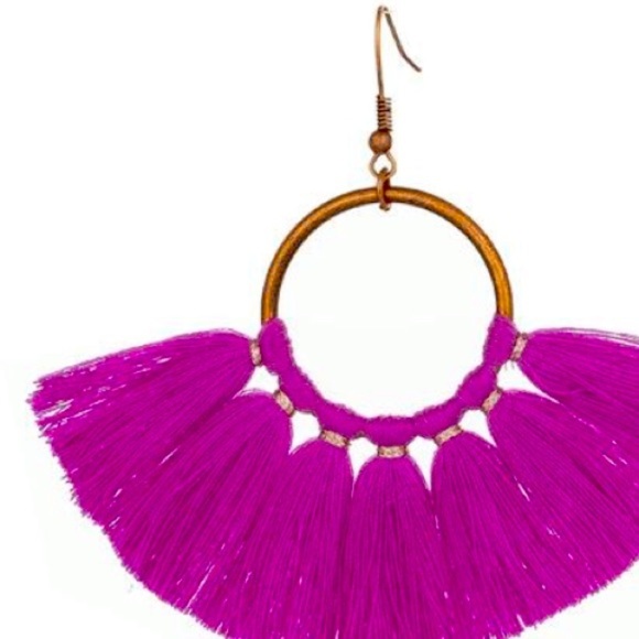 Boho Hoop Fan Shaped Tassel Drop Fashion Earrings - Picture 3 of 3